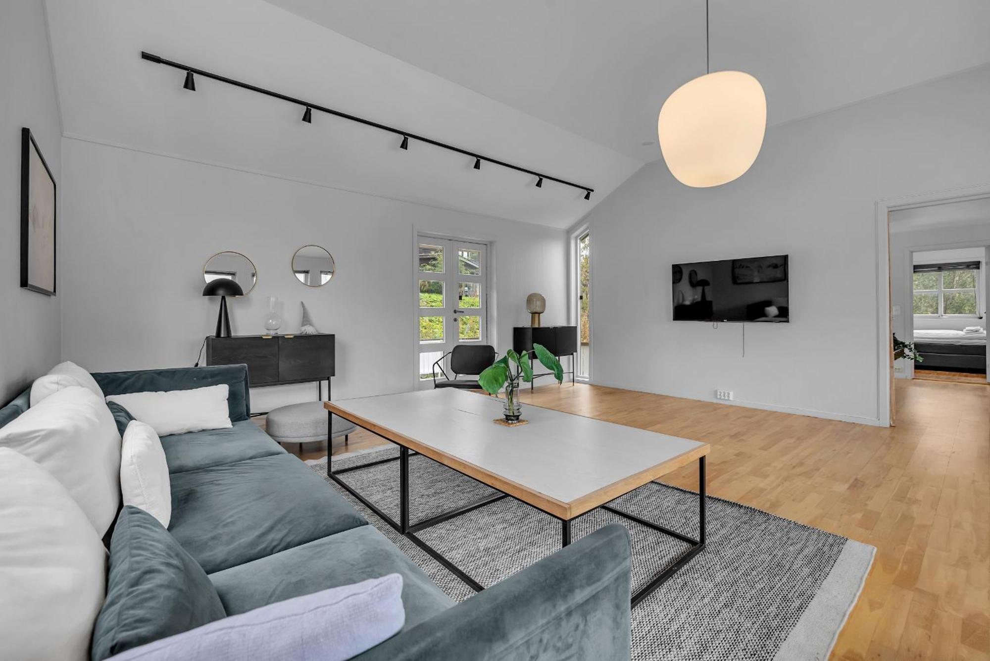 Central Large Modern House With A View Tromsø Exterior foto